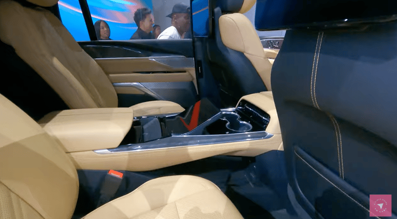 rear seat Cadillac Escalade IQ