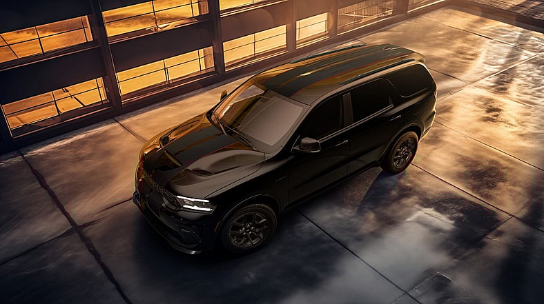 Go Home Chrome: Blacked Out Car Accents Deliver Chic, Stealth Luxury 7 A 2026 Dodge Durango With The Optional Blacktop Package