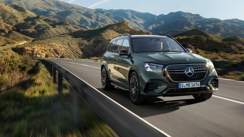 The 2027 Mercedes-Benz Gls Offers Two Engine Options To Choose From