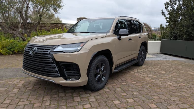 Go Home Chrome: Blacked Out Car Accents Deliver Chic, Stealth Luxury 3 The 2025 Lexus Lx 700H Overtrail
