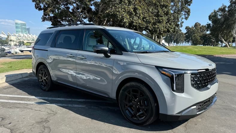 The 2025 Kia Carnival Has A More Suv Like Look