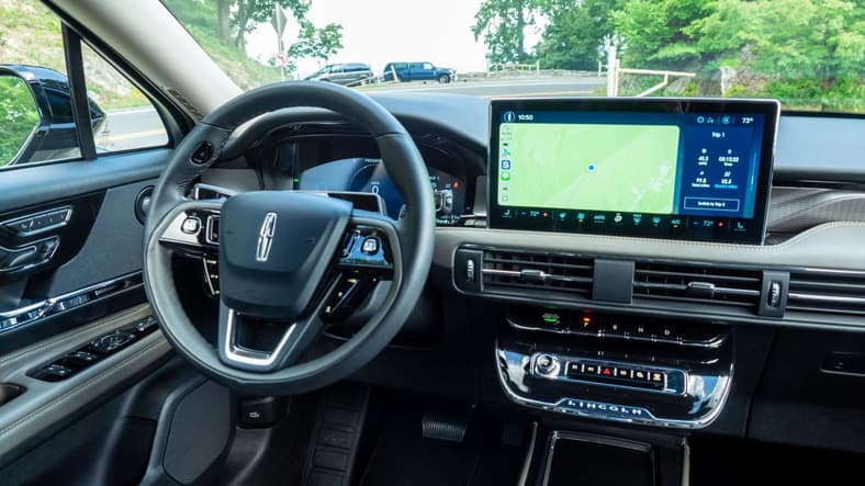The 2025 Lincoln Corsair PHEV May Be Small in Stature, But It's Grand in Luxury 7 The Center Console And Dashboard Of The Lincoln Corsair