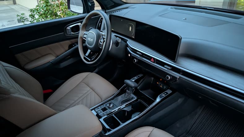 The Interior Layout Of The 2025 Kia Sorento X-Pro Sx Prestige Awd