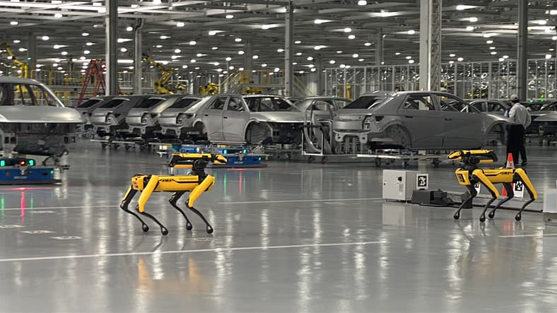 Boston Dynamics Robots Working With Metapros