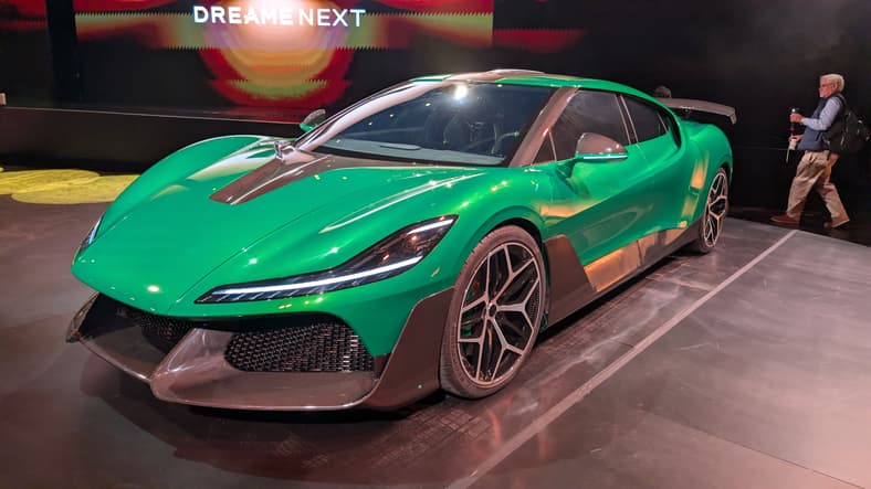 The Front Quarter End Of The Dreame Next 01 Ev