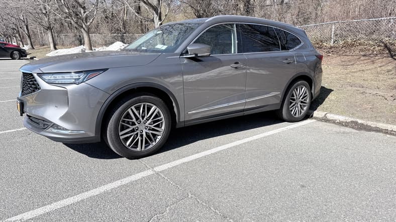 The Front End Of The 2024 Acura Mdx