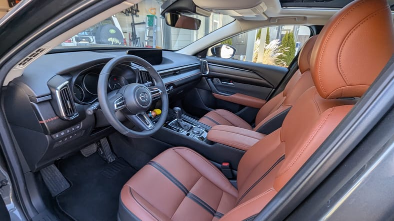 The Interior Of The Mazda Cx-50 2.5 Turbo Premium Plus