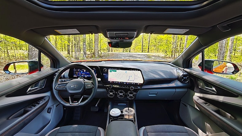 Chevy Blazer EV Super Sport: This Midsize EV Is Also a Muscle Car, So We Went For a Spin 6 The Front Cabin Of The Chevy Blazer Ev Super Sport