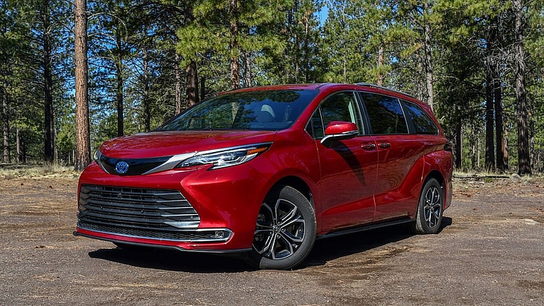 Buy This Not That: The Best SUVs For Winter Driving—and What They Cost New and Used 14 The 2025 Toyota Sienna Platinum Awd Hybrid
