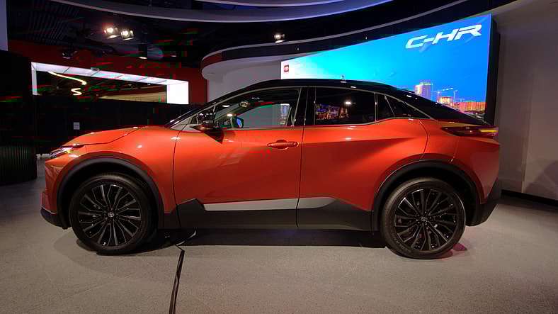 Same Name, New Game: The 2026 Toyota C-HR is an All-Electric Glow-Up 5 The Side Profile Of The 2026 Toyota C-Hr