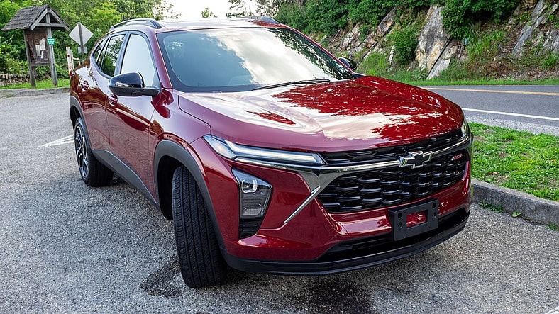 The Front End Of The 2025 Chevrolet Trax
