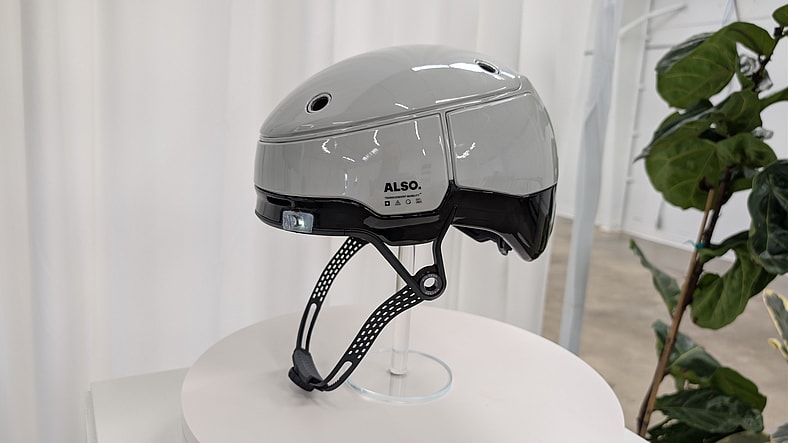 The Alpha Helmet That Can Be Bought With The Tm-B E-Bike