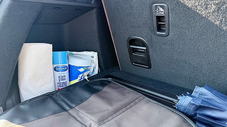 The Sanitary Items I Keep In My Car