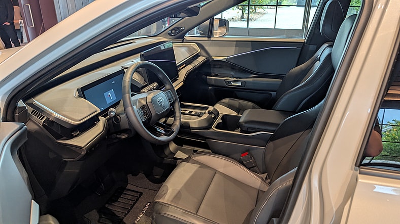 The Driver'S Seat Of The 2027 Toyota Highlander Ev