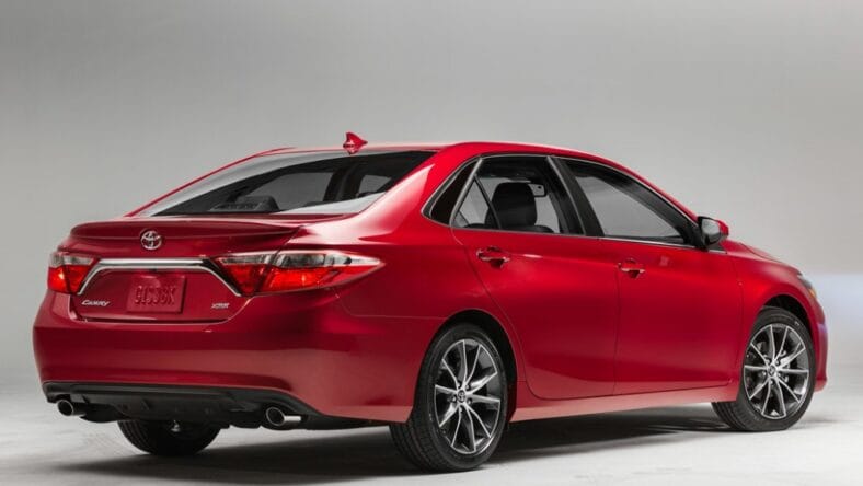 A Girls Guide To Cars | Used:2015 Toyota Camry: Cool Factor Shows Why This Is Still America'S Top Model - 2015 Toyota Camry 3