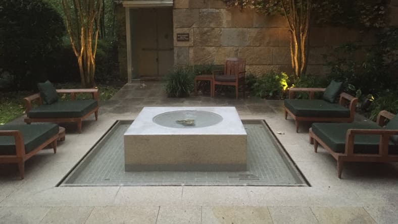 A Girls Guide To Cars | The Perfect Place To Preview The 2016 Lexus Rx: Umstead Hotel And Spa - Out