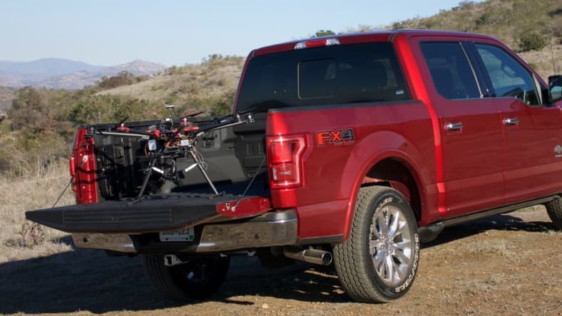 A Girls Guide To Cars | Ford Issues Drone-To-Vehicle Challenge At Ces - Ford Drone Challenge