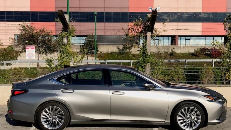 Lexus Es 350 Luxury Sedan