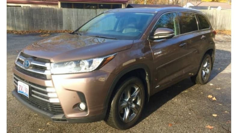 The 2017 Toyota Highlander Hybrid Used
