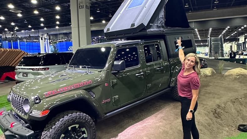2024 Jeep Gladiator