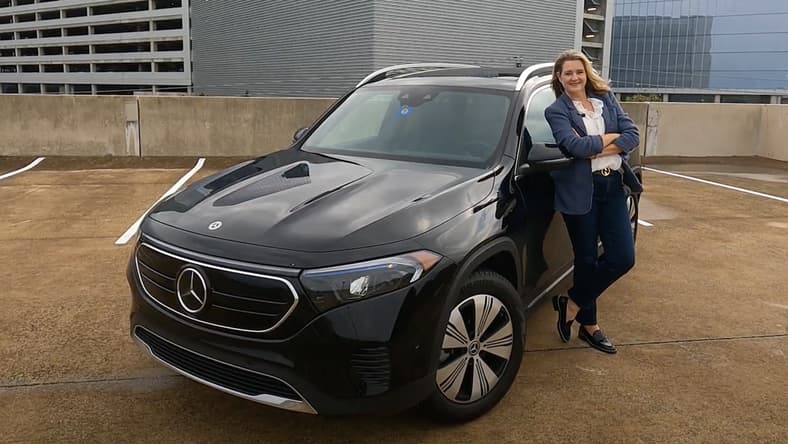 2023 Mercedes-Benz EQB Electric 3-row SUV Test Drive: The Best Kept Secret in Electric Cars? 2 Scotty Reiss With The Mercedes-Benz Eqb