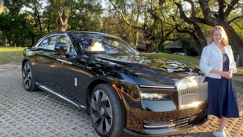 Rolls-Royce Spectre Featured Image