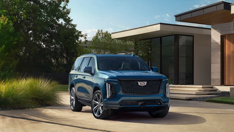 2025 Cadillac Escalade Luxury 3-Row Suv