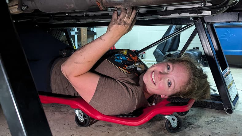 Oil Changes Diy Car Maintenance Cost Of An Oil Change Annika Carter