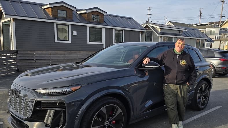 2025 Audi Q6 e-tron First Drive: This Porsche-Inflected SUV is Audi’s Best EV Yet 1 2025 Audi Q6 E-Tron