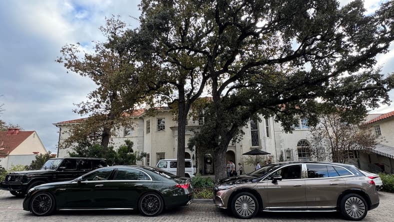 Your Weekend Fleet Of Mercedes-Benz Test Drive Vehicles