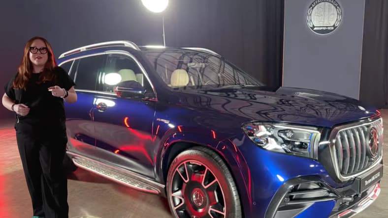 The Front Quarter View Of The 2027 Mercedes-Amg Gls 63