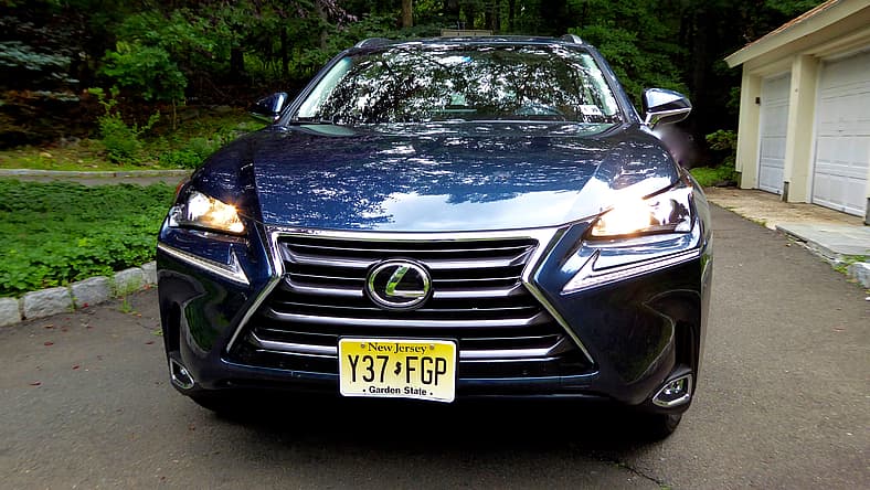 Lexus Nx200T