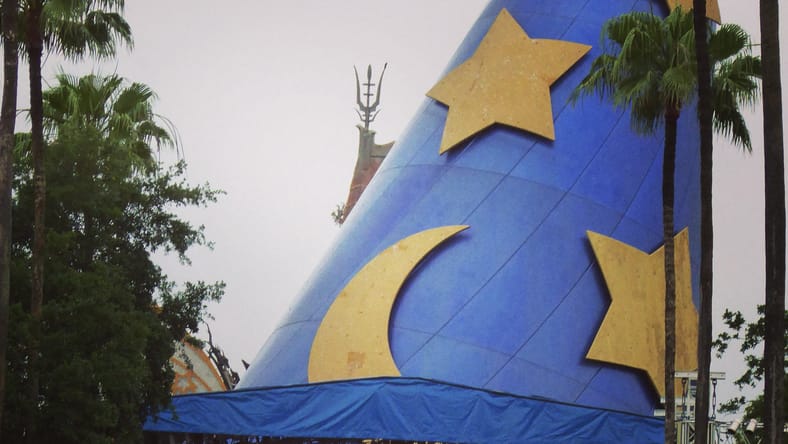 Mom Guilt: Insights on Disney To Share With the Kids 2 The Main Stage At Disney'S Hollywood Studios