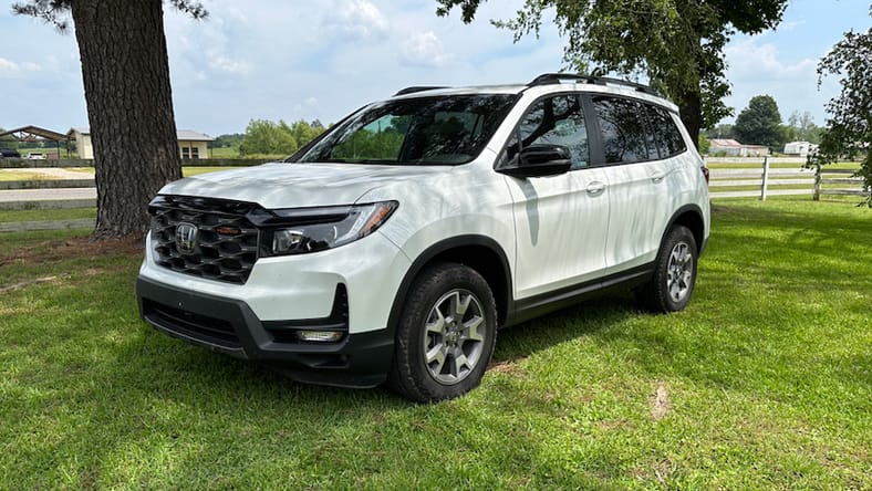 Review: The 2023 Honda Passport TrailSport is Built To Handle All Your Adventures 2 2023 Honda Passport Trail Sport