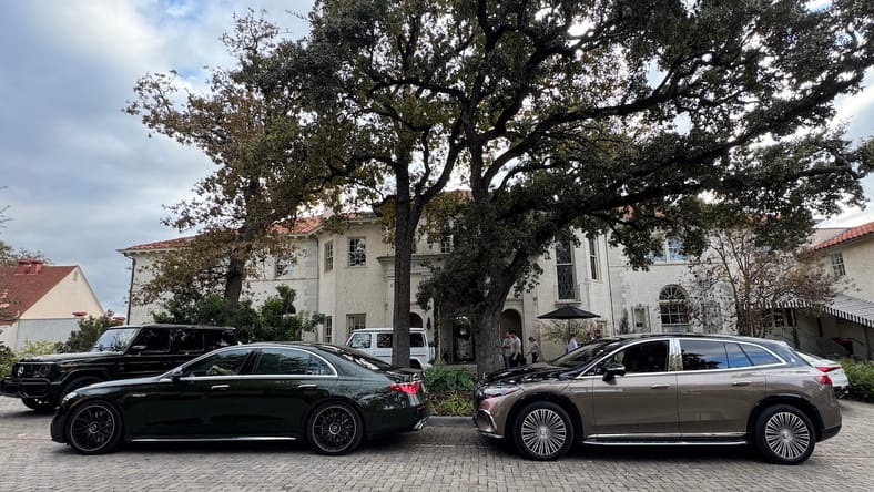 This Mercedes-Benz Shopping Experience is Simply Epic. Say Good-bye, *Typical* Test Drive 2 Your Weekend Fleet Of Mercedes-Benz Test Drive Vehicles