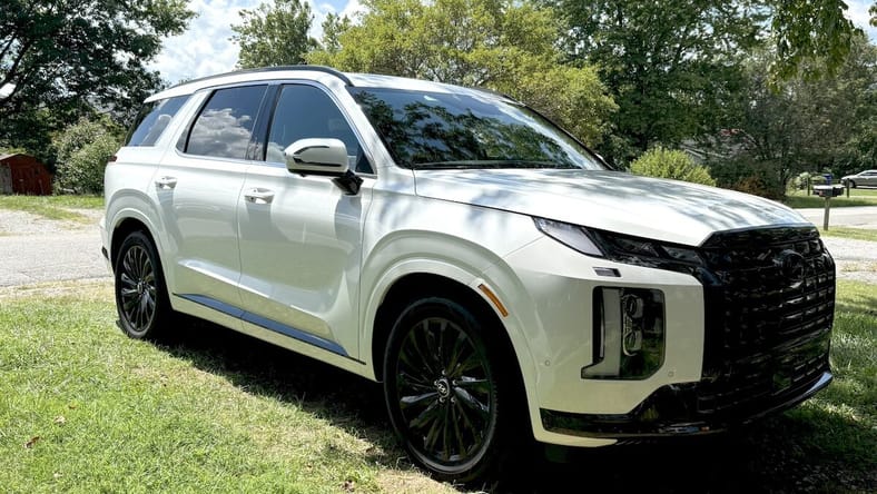 These Are the 15 Most Negotiable New Cars on Dealers Lots Right Now. Get 'Em While You Can 17 2024 Hyundai Palisade Calligraphy Night Edition Exterior