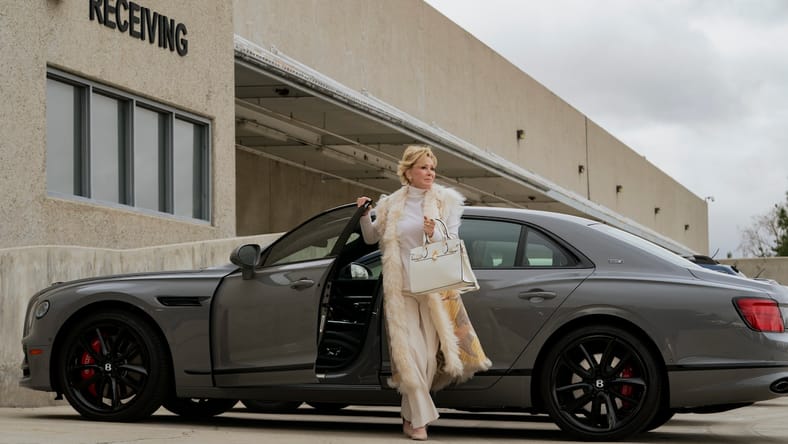 &Amp;Quot;Hacks&Amp;Quot; Featuring Jean Smart In The Bentley Flying Spur