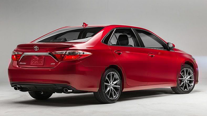 A Girls Guide To Cars | Used:2015 Toyota Camry: Cool Factor Shows Why This Is Still America'S Top Model - 2015 Toyota Camry 3