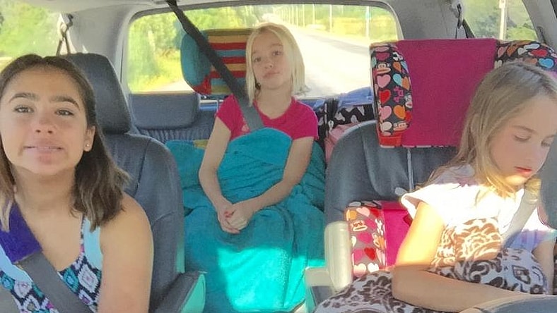 A Girls Guide To Cars | 8 Reasons Why Minivans Rule - Fullsizerender 89