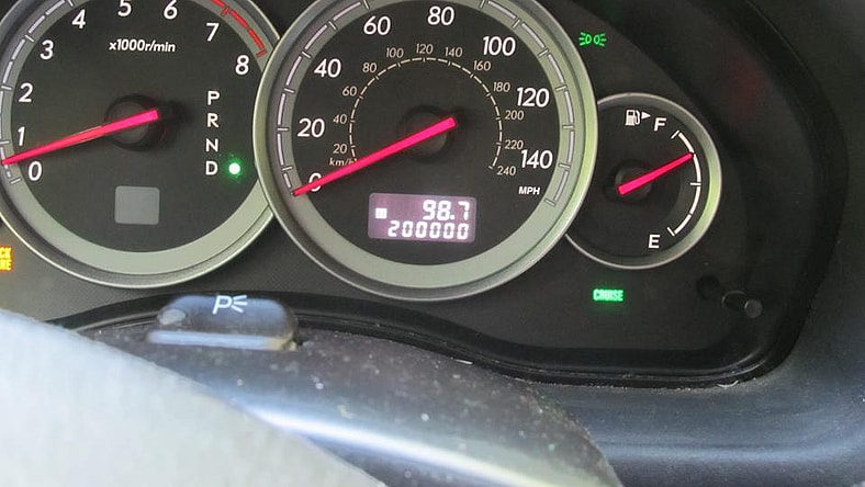 4 Signs You Need to Buy a New Car This Year 2 New Car