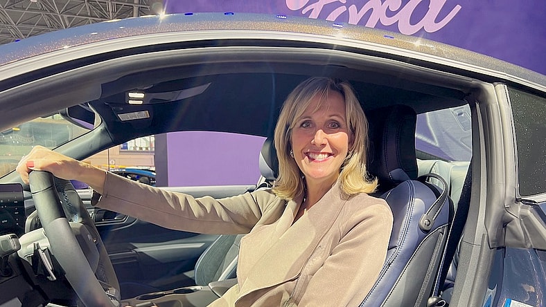 Laurie Transou Feature Image