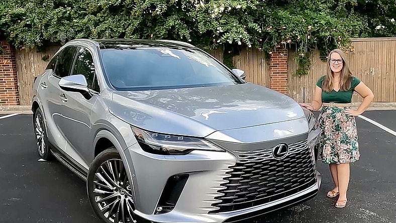 The Front View Of The Beautiful Lexus Rx350H. Photo: Holli Fourniquet
