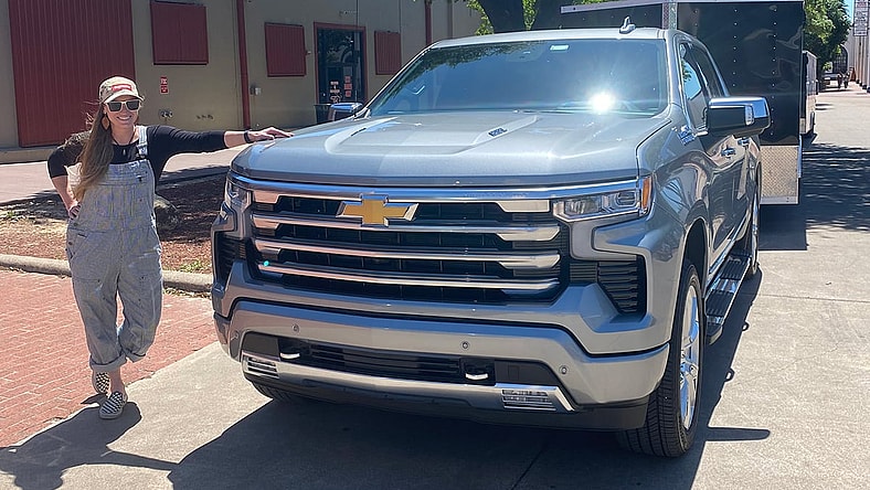 Towing While Using Hands-Free Driving? Yes, Using Chevrolet Super Cruise in the Silverado Pickup Truck 2 Chevy Silverado High Country Super Cruise