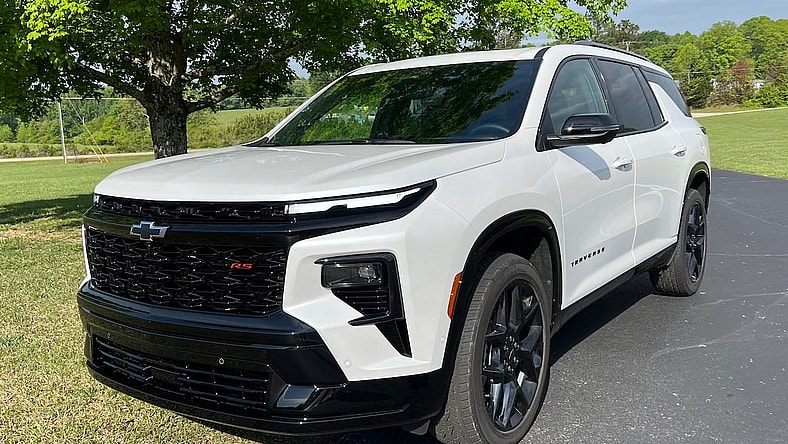 The Front Of The 2024 Chevrolet Traverse