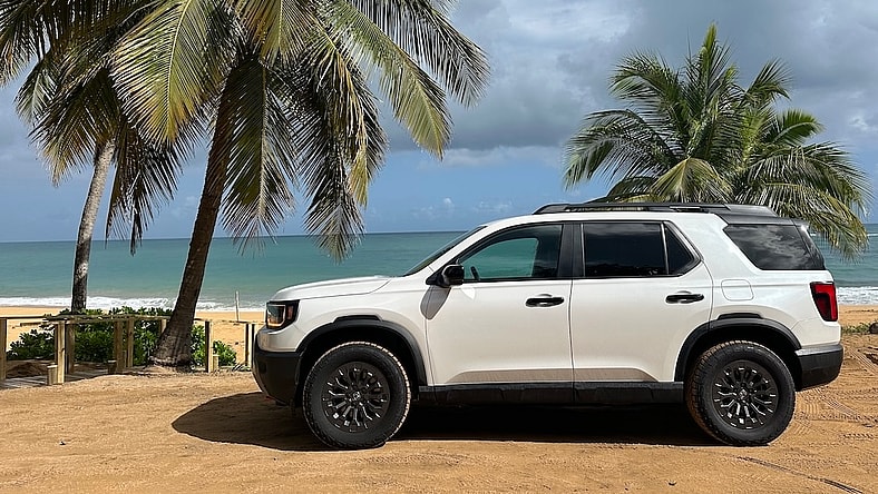 Falling for the 2026 Honda Passport's Classic Looks? Go For TrailSport's Muscle and Class 2 The 2026 Honda Passport