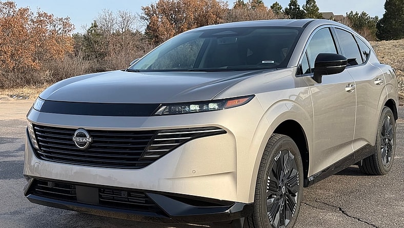 The 2025 Nissan Murano Has Been Redesigned For Effortless Style. Does It Drive That Way Too? 2 2025 Nissan Murano