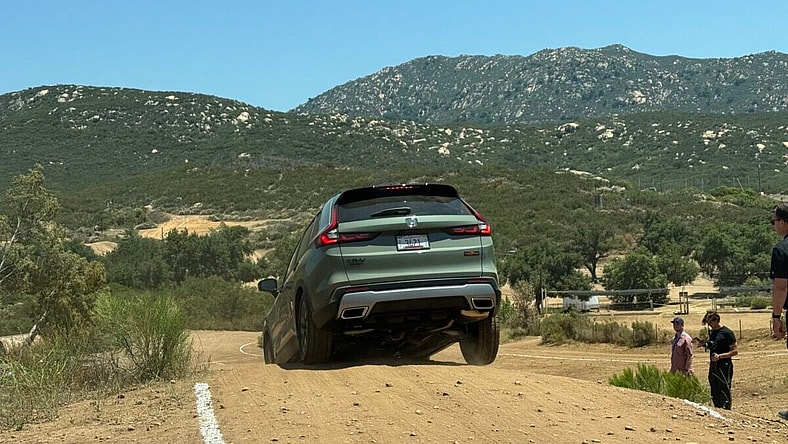 These Are the Best Off-Road SUVS, Say the 40 Journalists Who Drove Them and Voted 6 The 2026 Honda Cr-V Trailsport Off-Road