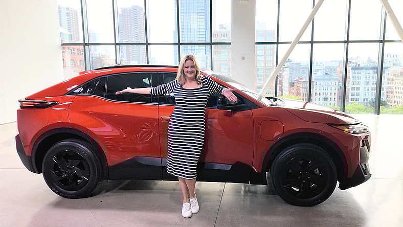 2026 Subaru Uncharted: Everything an Electric SUV Should Be, Everyday—and On Every Trail 2 Subaru Uncharted Featured Image