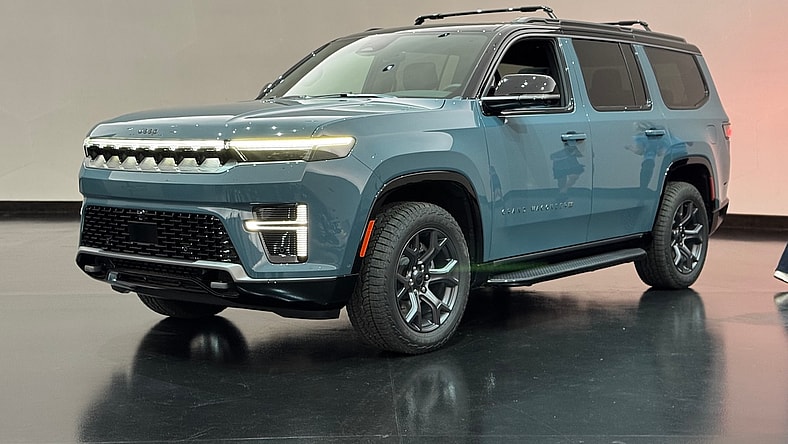 A Girls Guide To Cars | For 2026 The Jeep Grand Wagoneer Got A Makeover And Now It'S More Jeep, Exactly As It Should Be - Img 6129