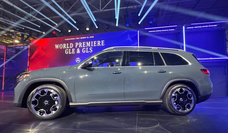 The New 2027 Mercedes-Benz Gls Suv Just After It Was Revealed